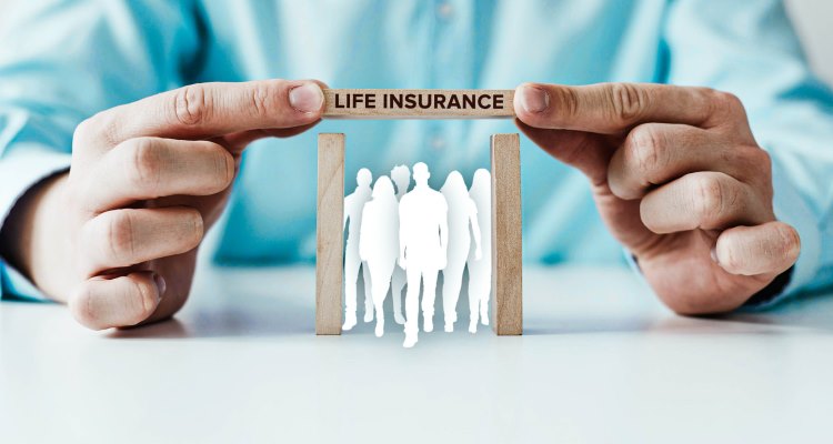 5 Peringkat Asuransi Jiwa Memberikan Pemegang Polis